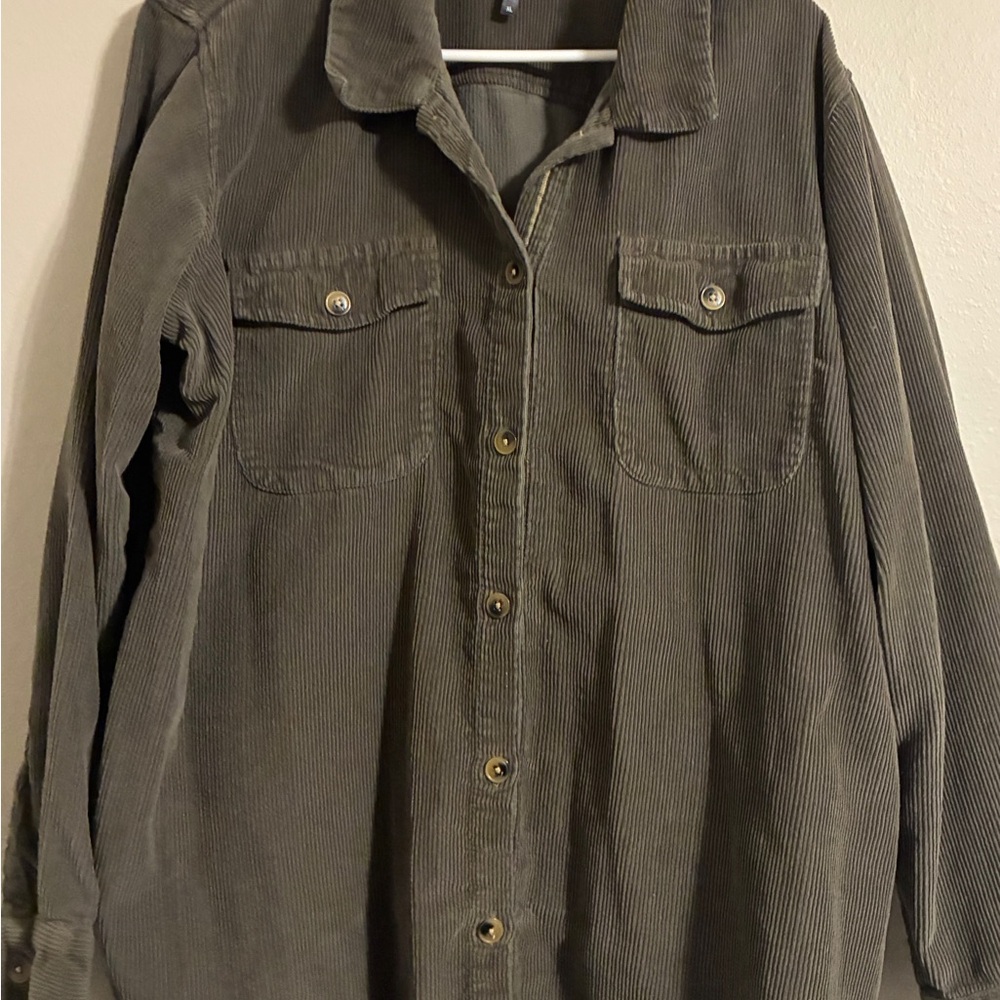 Kuhl Women's Olive Button Down Shirt XL